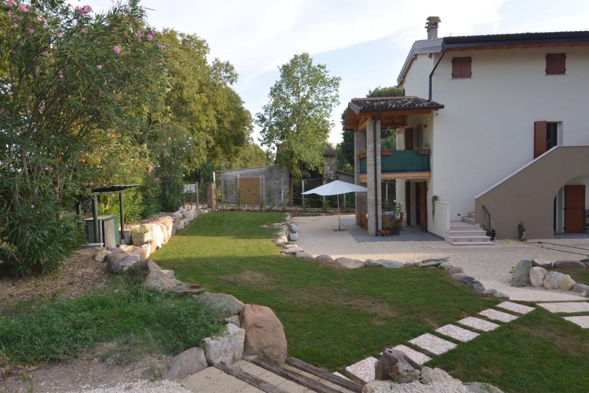 Casa Dei Colli Hotel มอนซามบาโน ภายนอก รูปภาพ